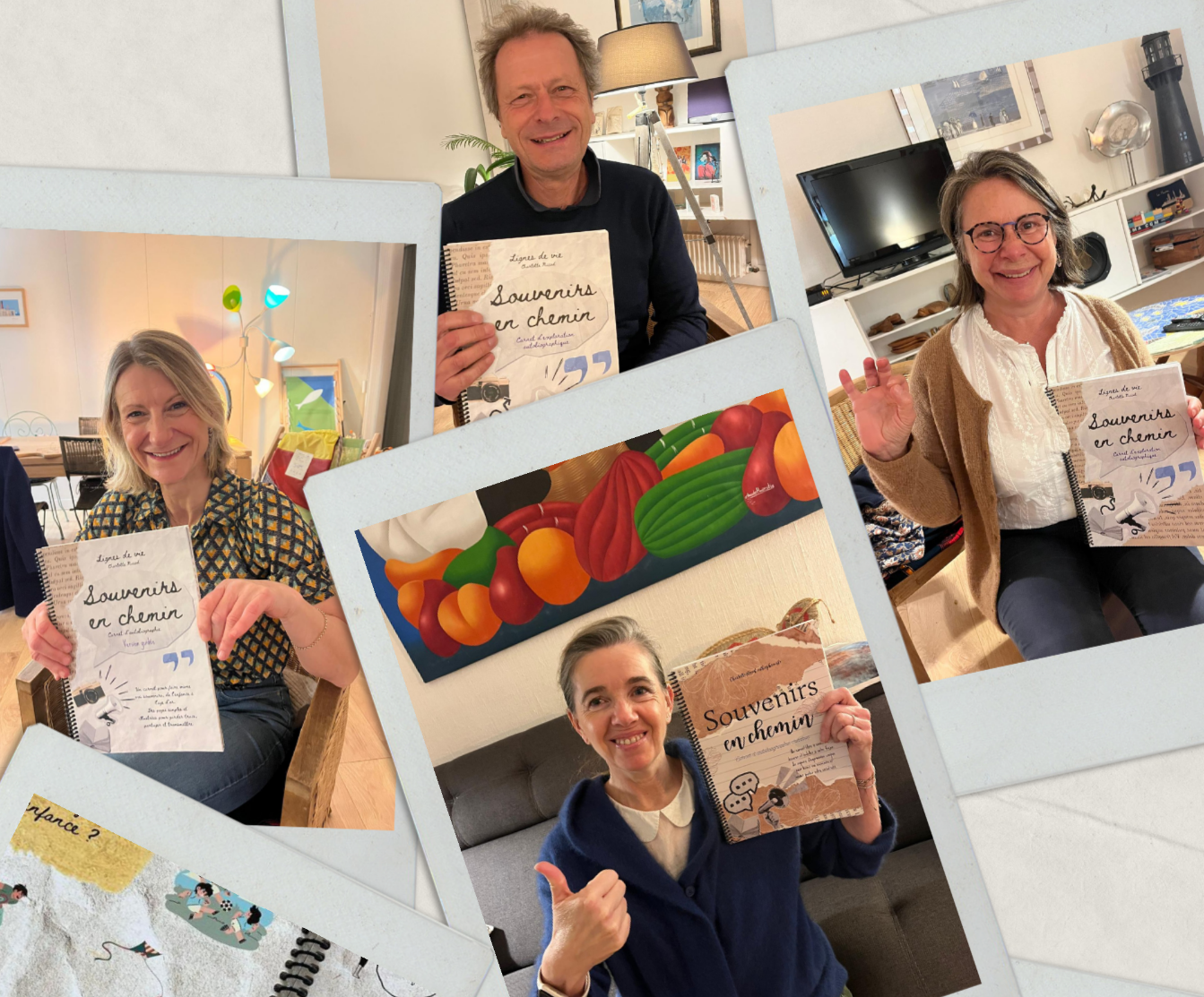 Clients de Lignes de Vie souriant avec leur carnet Souvenirs en chemin